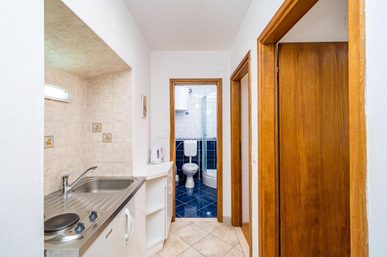 With Terrace Apartment