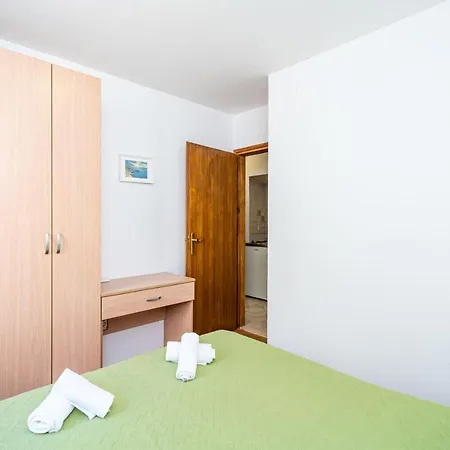 Central Apartment With Terrace Dubrovnik Exterior photo