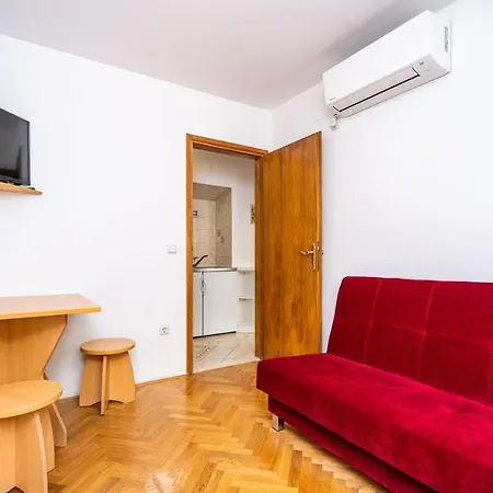 Central Apartment With Terrace Dubrovnik Exterior photo
